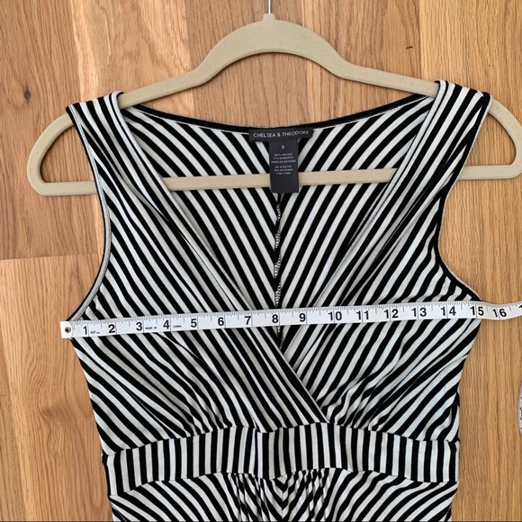 Chelsea & Theodore Maxi Dress - Picture 3 of 7